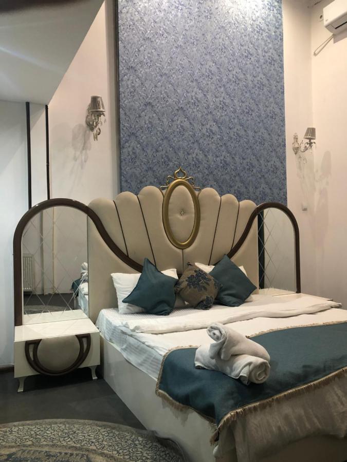 Mariam Hotel Tbilisi Buitenkant foto