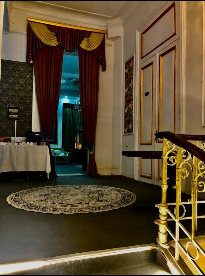 Mariam Hotel Tbilisi Buitenkant foto